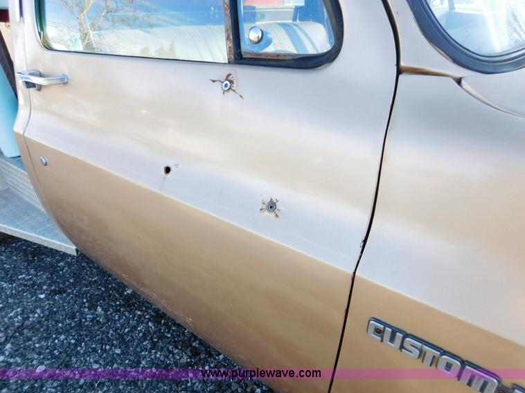 image for item K5411 1982 Chevrolet C30 Custom Deluxe utility truck