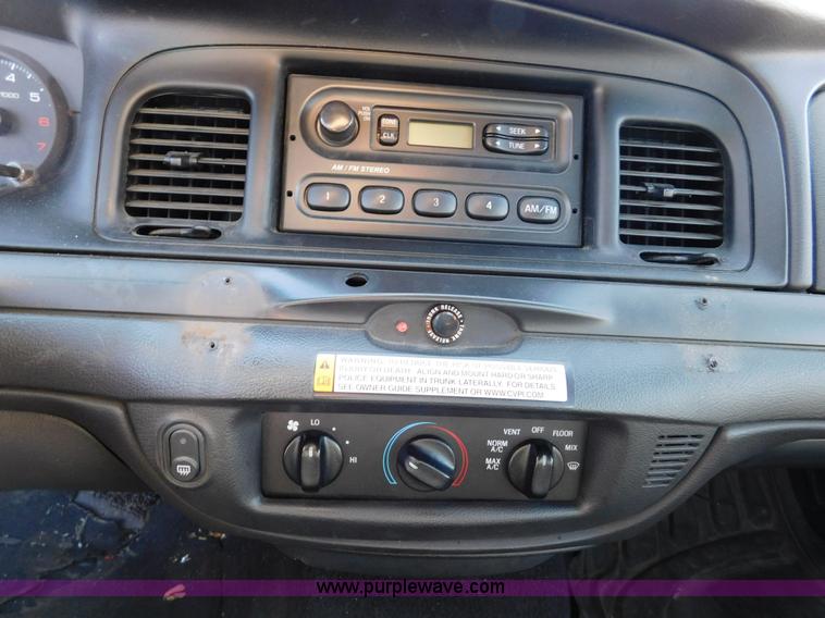 image for item K5413 2006 Ford Crown Victoria Police Interceptor