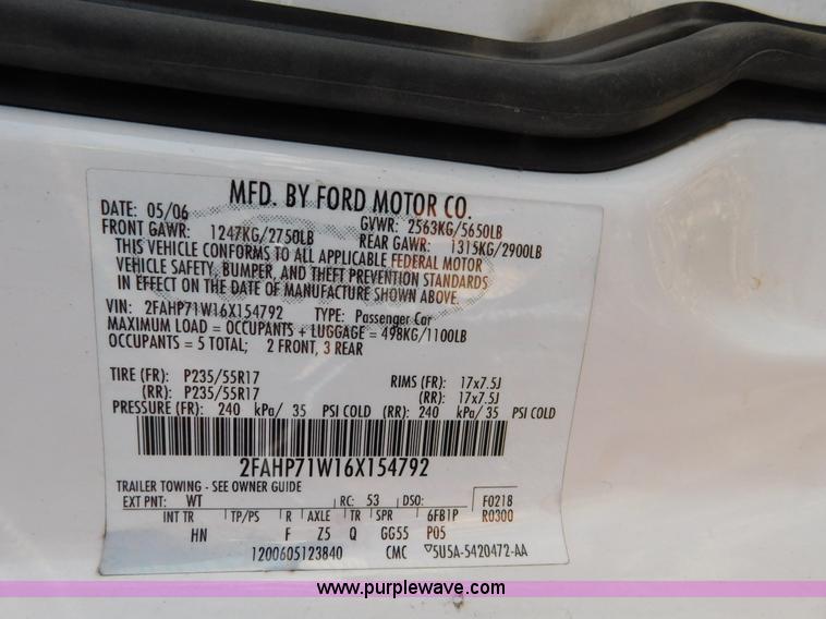 image for item K5413 2006 Ford Crown Victoria Police Interceptor