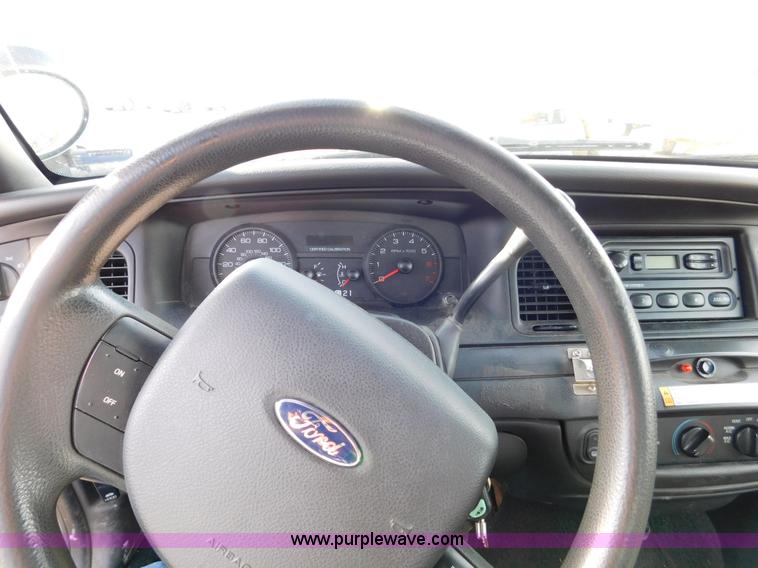 image for item K5415 2008 Ford Crown Victoria Police Interceptor