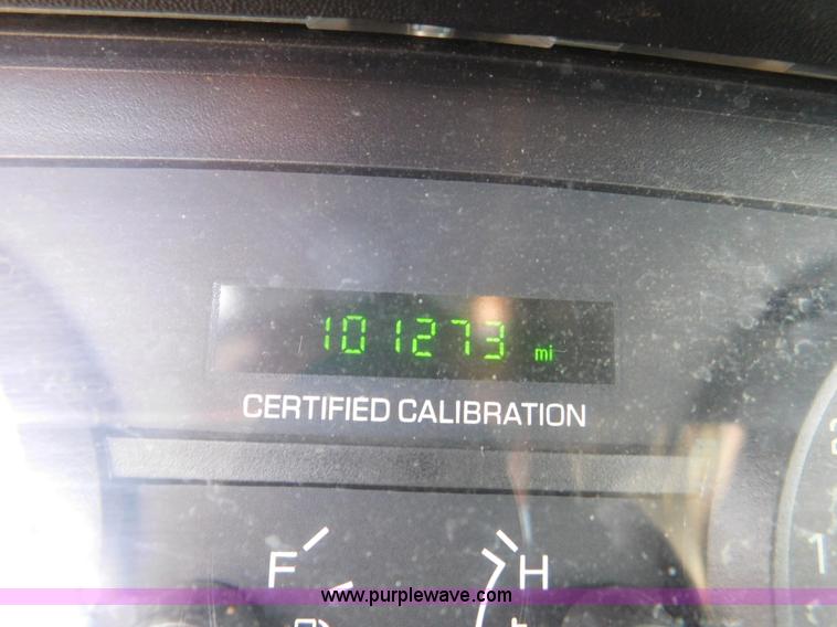 image for item K5415 2008 Ford Crown Victoria Police Interceptor