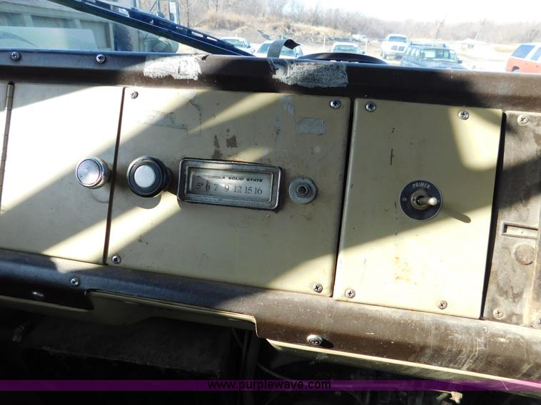 image for item K5418 1978 International Cargo Star B flatbed truck