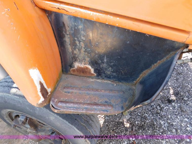 image for item K5418 1978 International Cargo Star B flatbed truck