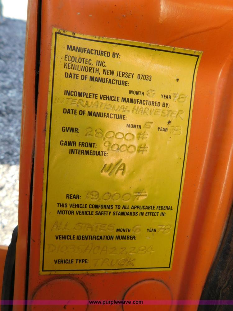 image for item K5418 1978 International Cargo Star B flatbed truck