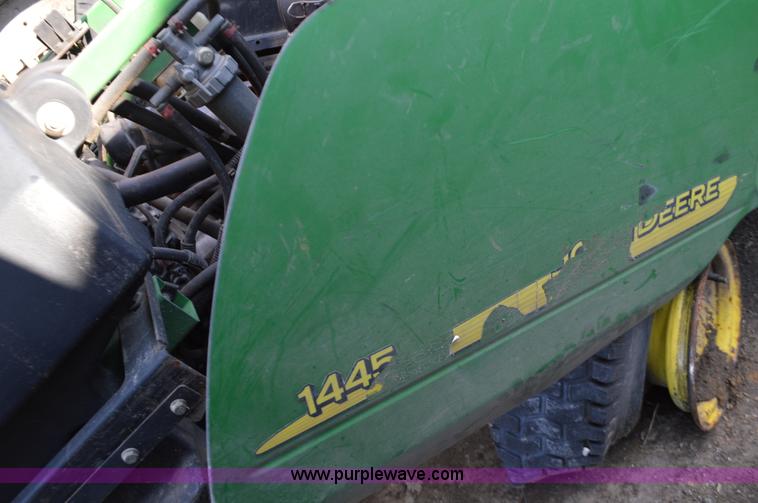 image for item K5420 John Deere 856 lawn mower