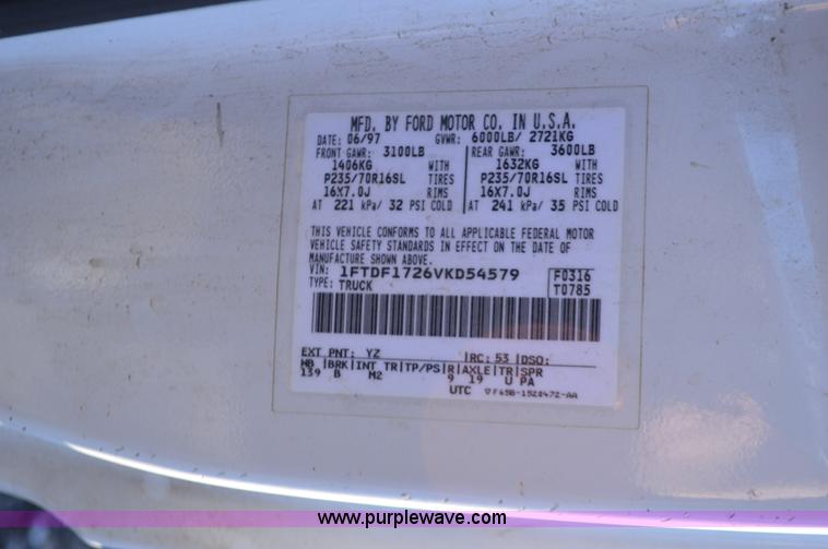 image for item K5422 1997 Ford F150 pickup truck