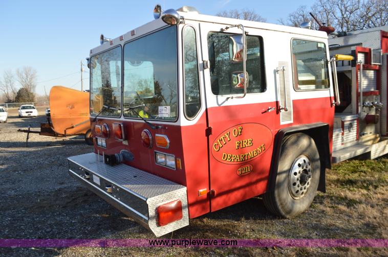 image for item K5424 1982 Hendrickson fire truck
