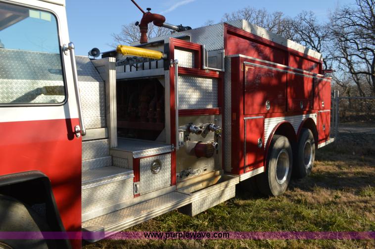 image for item K5424 1982 Hendrickson fire truck