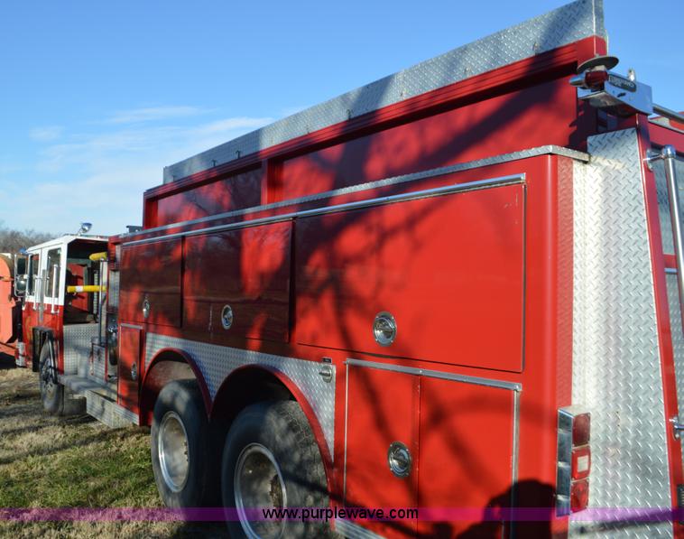 image for item K5424 1982 Hendrickson fire truck