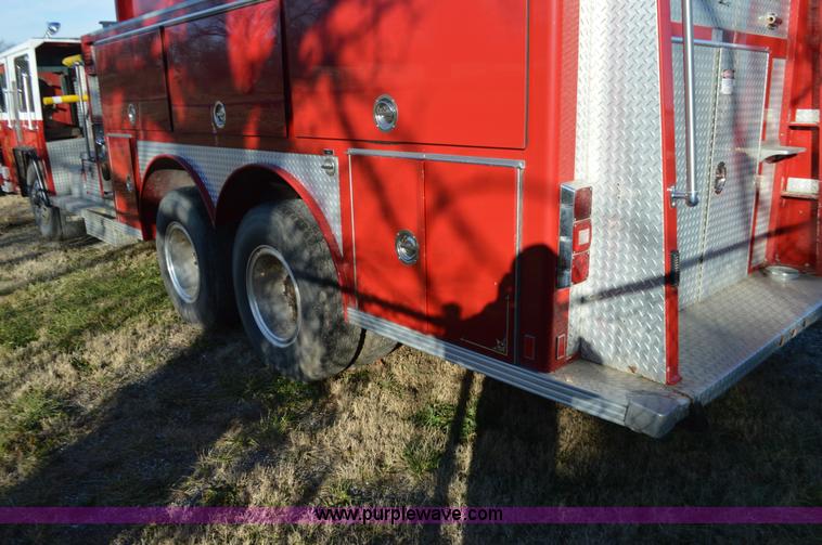 image for item K5424 1982 Hendrickson fire truck