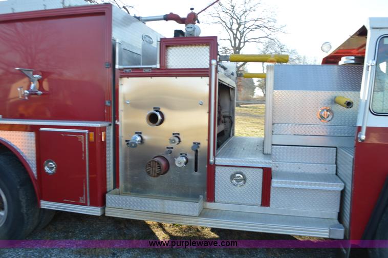 image for item K5424 1982 Hendrickson fire truck