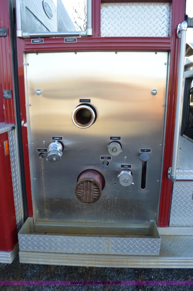 image for item K5424 1982 Hendrickson fire truck