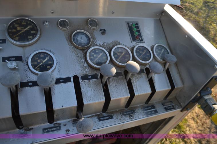 image for item K5424 1982 Hendrickson fire truck