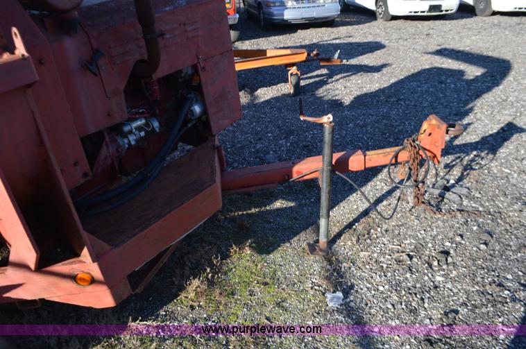 image for item K5425 Vermeer 1250 wood chipper