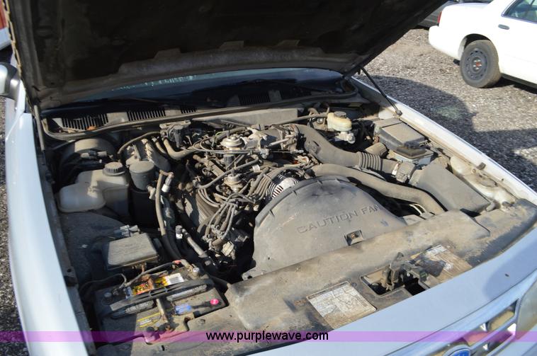image for item K5429 1997 Ford Crown Victoria LX