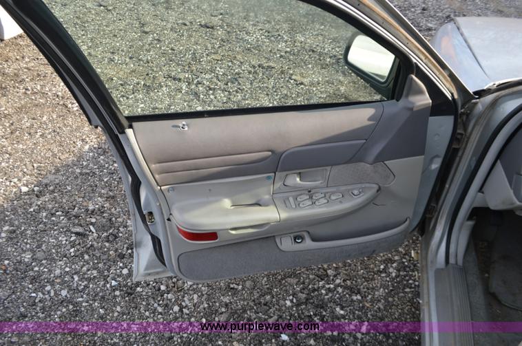 image for item K5429 1997 Ford Crown Victoria LX