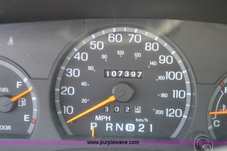 image for item K5429 1997 Ford Crown Victoria LX