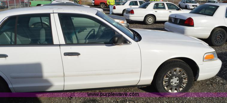 image for item K5430 2003 Ford Crown Victoria Police Interceptor