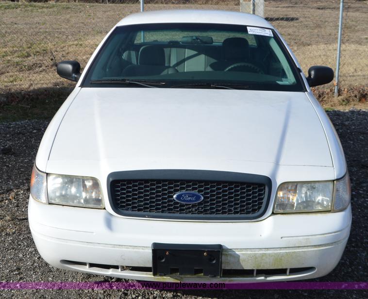 image for item K5430 2003 Ford Crown Victoria Police Interceptor