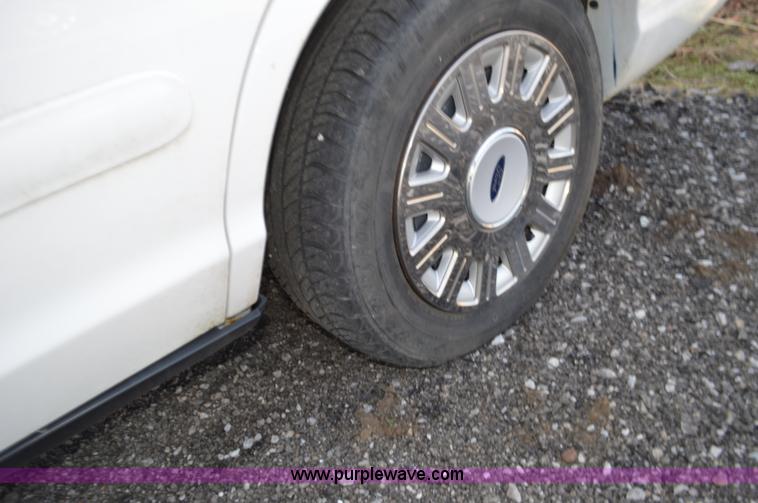 image for item K5430 2003 Ford Crown Victoria Police Interceptor