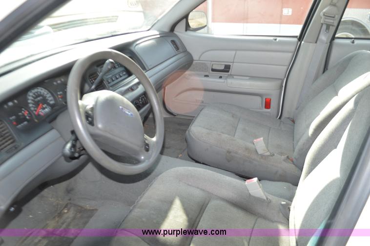 image for item K5430 2003 Ford Crown Victoria Police Interceptor