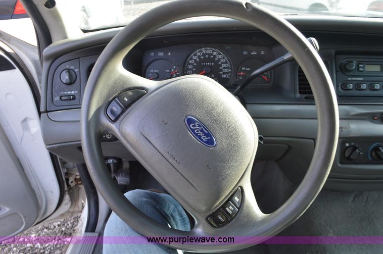 image for item K5430 2003 Ford Crown Victoria Police Interceptor