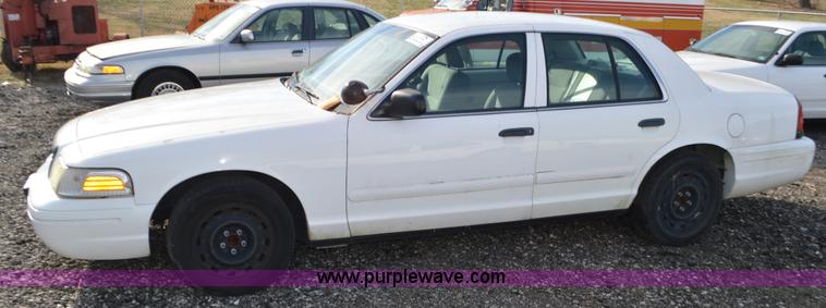 image for item K5431 2003 Ford Crown Victoria Police Interceptor