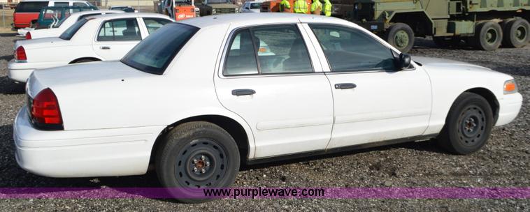 image for item K5431 2003 Ford Crown Victoria Police Interceptor