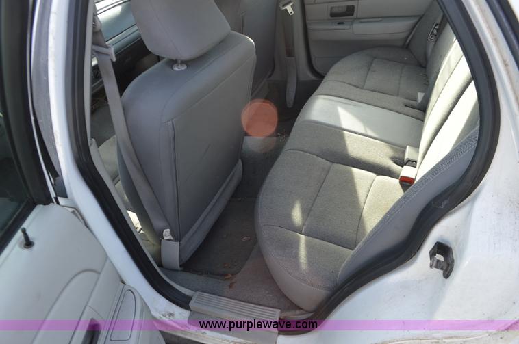 image for item K5431 2003 Ford Crown Victoria Police Interceptor