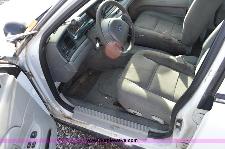 image for item K5431 2003 Ford Crown Victoria Police Interceptor