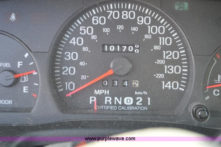 image for item K5431 2003 Ford Crown Victoria Police Interceptor