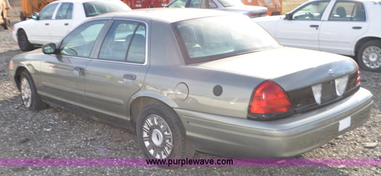 image for item K5432 2003 Ford Crown Victoria Police Interceptor