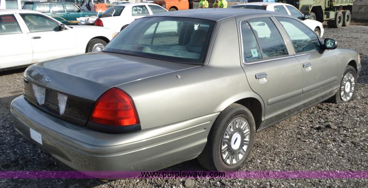 image for item K5432 2003 Ford Crown Victoria Police Interceptor