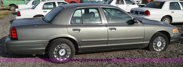 image for item K5432 2003 Ford Crown Victoria Police Interceptor