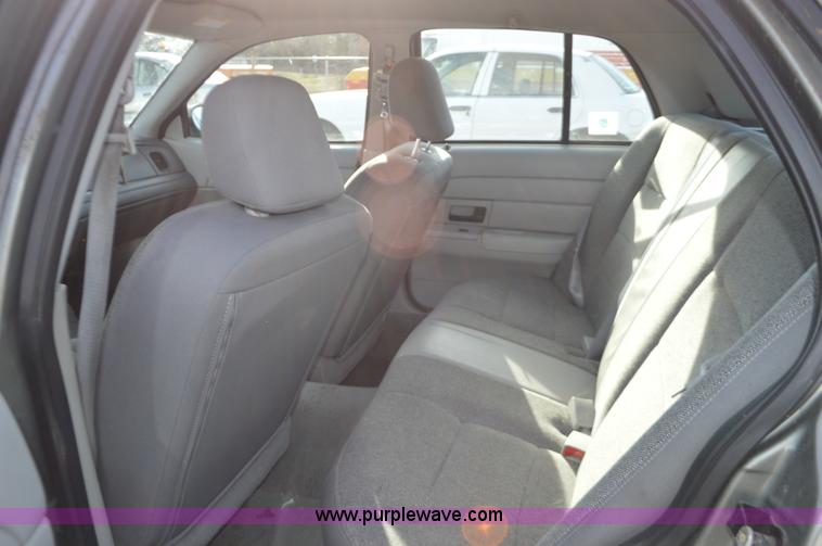 image for item K5432 2003 Ford Crown Victoria Police Interceptor