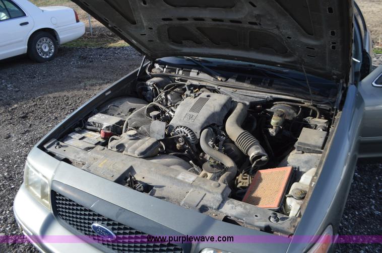 image for item K5432 2003 Ford Crown Victoria Police Interceptor