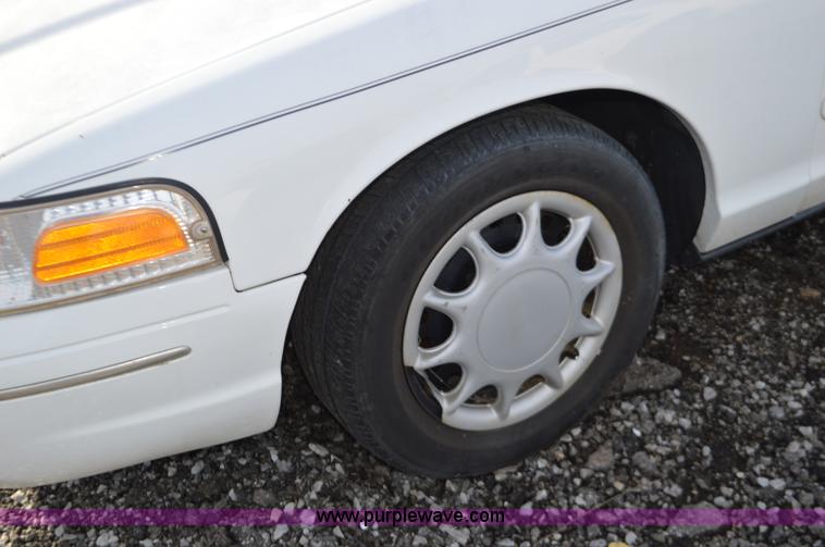 image for item K5433 1998 Ford Crown Victoria Police Interceptor