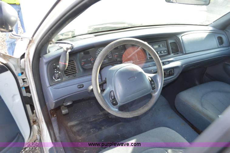 image for item K5433 1998 Ford Crown Victoria Police Interceptor