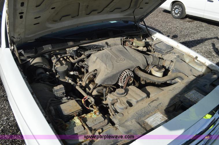 image for item K5433 1998 Ford Crown Victoria Police Interceptor