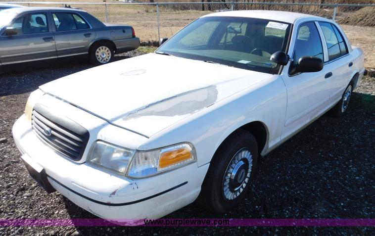 image for item K5434 2000 Ford Crown Victoria Police Interceptor