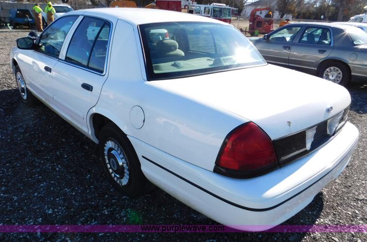 image for item K5434 2000 Ford Crown Victoria Police Interceptor
