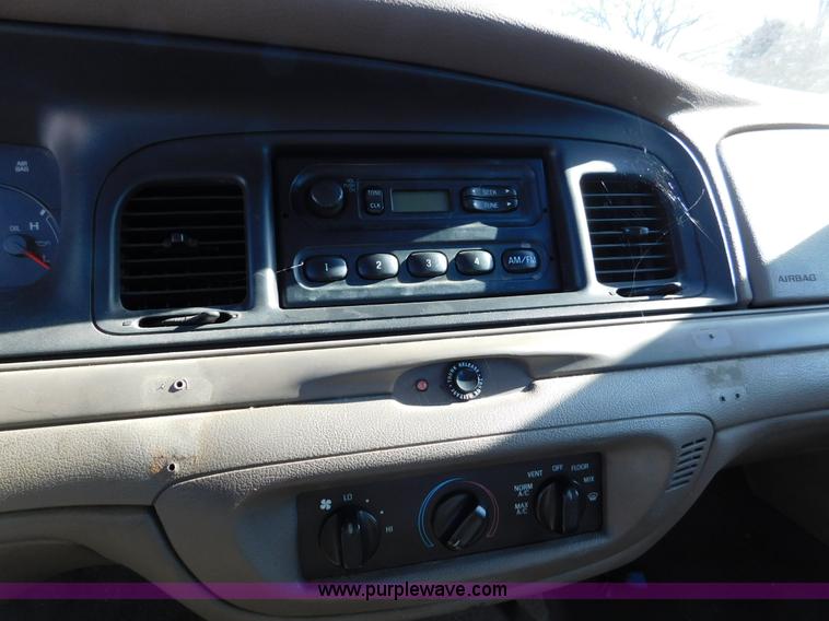 image for item K5434 2000 Ford Crown Victoria Police Interceptor