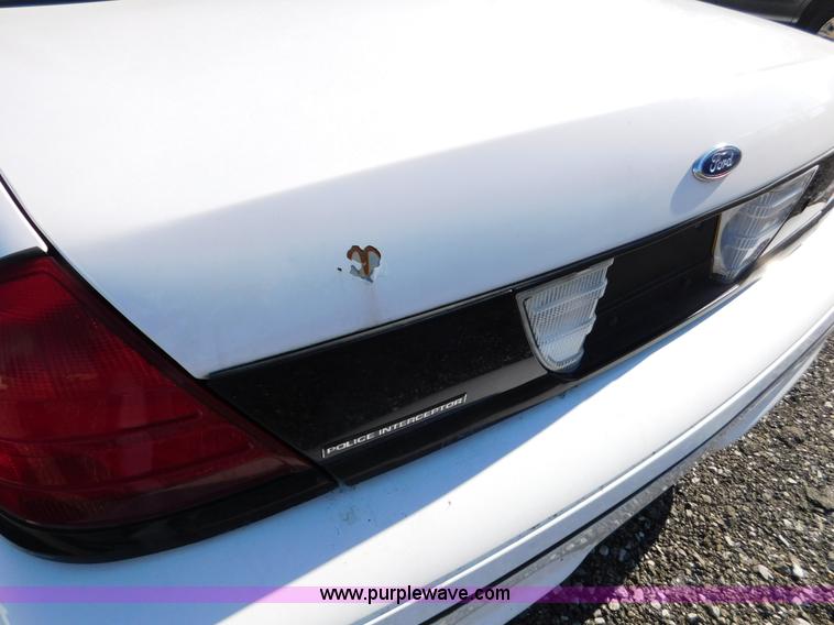 image for item K5434 2000 Ford Crown Victoria Police Interceptor