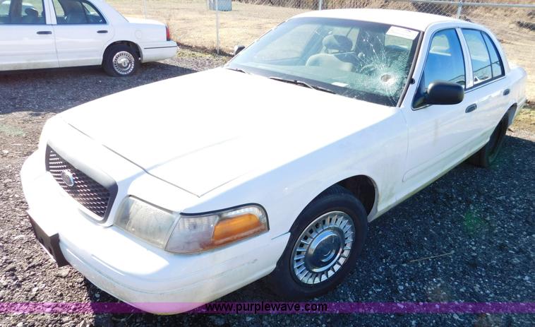 image for item K5436 2001 Ford Crown Victoria Police Interceptor