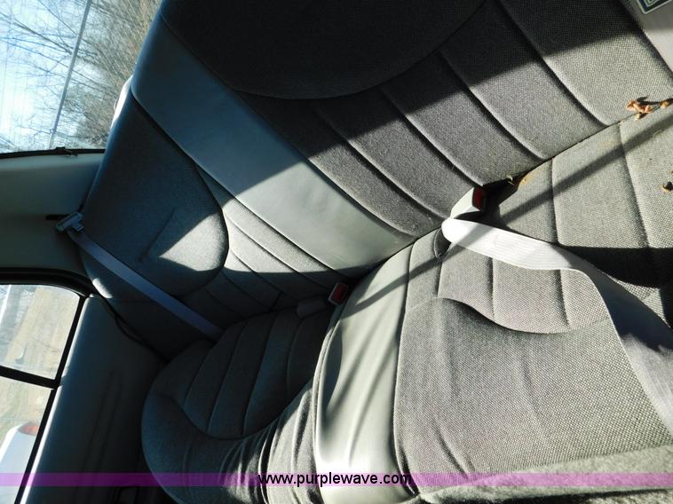 image for item K5436 2001 Ford Crown Victoria Police Interceptor