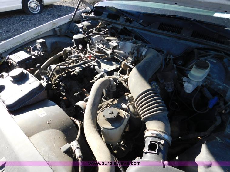 image for item K5436 2001 Ford Crown Victoria Police Interceptor