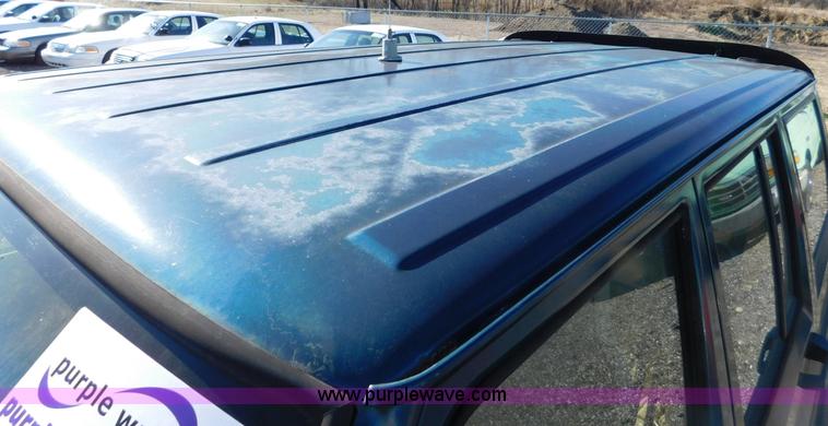 image for item K5437 1996 Jeep Cherokee SUV