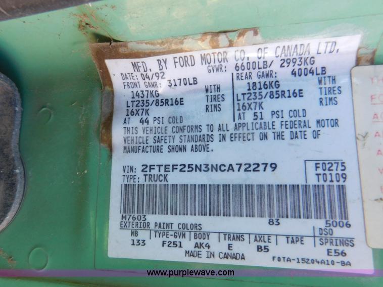 image for item K5438 1992 Ford F250 pickup truck