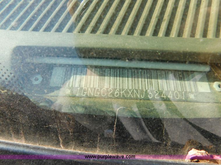 image for item K5439 1992 Chevrolet Suburban 2500 SUV