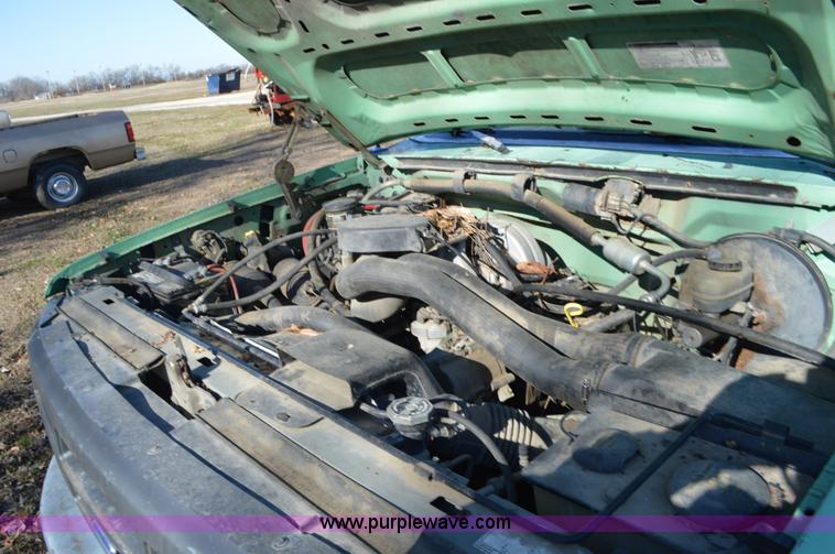 image for item K5446 1992 Ford F250 pickup truck